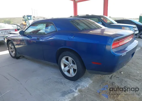 2010 Dodge Challenger Se z USA, uszkodzony, nr VIN 2B3CJ4DV0AH321705